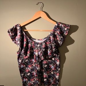 NWT! American Eagle Floral Button Down Top!!